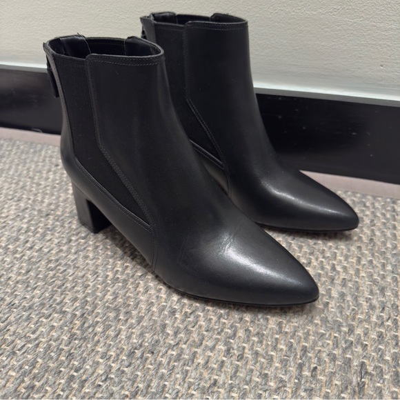 COLE HAAN Etta Point-Toe Leather Booties Black Size 8.5 Women’s - Picture 1 of 10